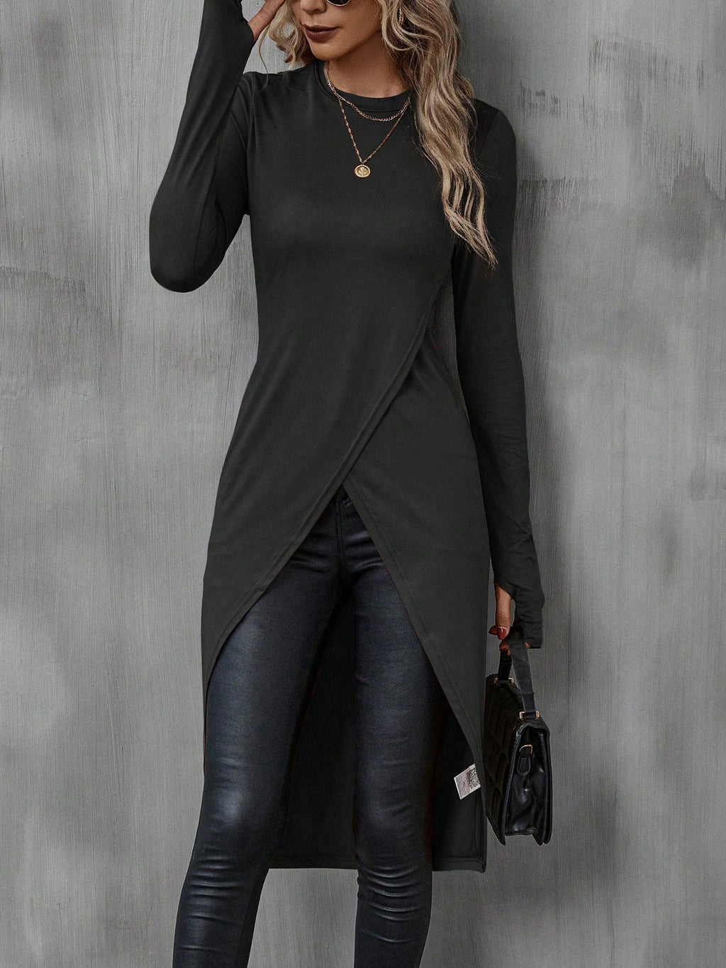 Women's Crew-Neck, Slim-Fit, Figure-Hugging Drapey T-Shirt