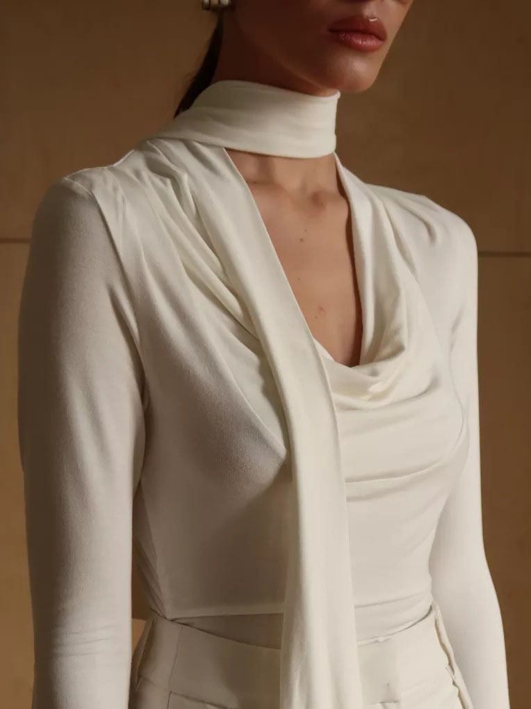 Ribbon V-neck Scarf Long-sleeved Base Shirt